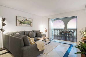 スマートテレビ、書斎 / ワークスペース