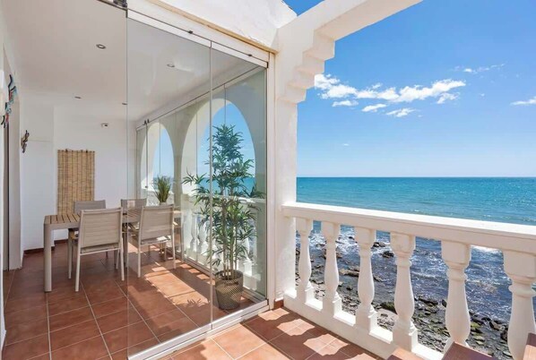 Outdoor dining - Casa Marrakech by Costarentals - Ref 40 (Las Lagunas de Mijas)