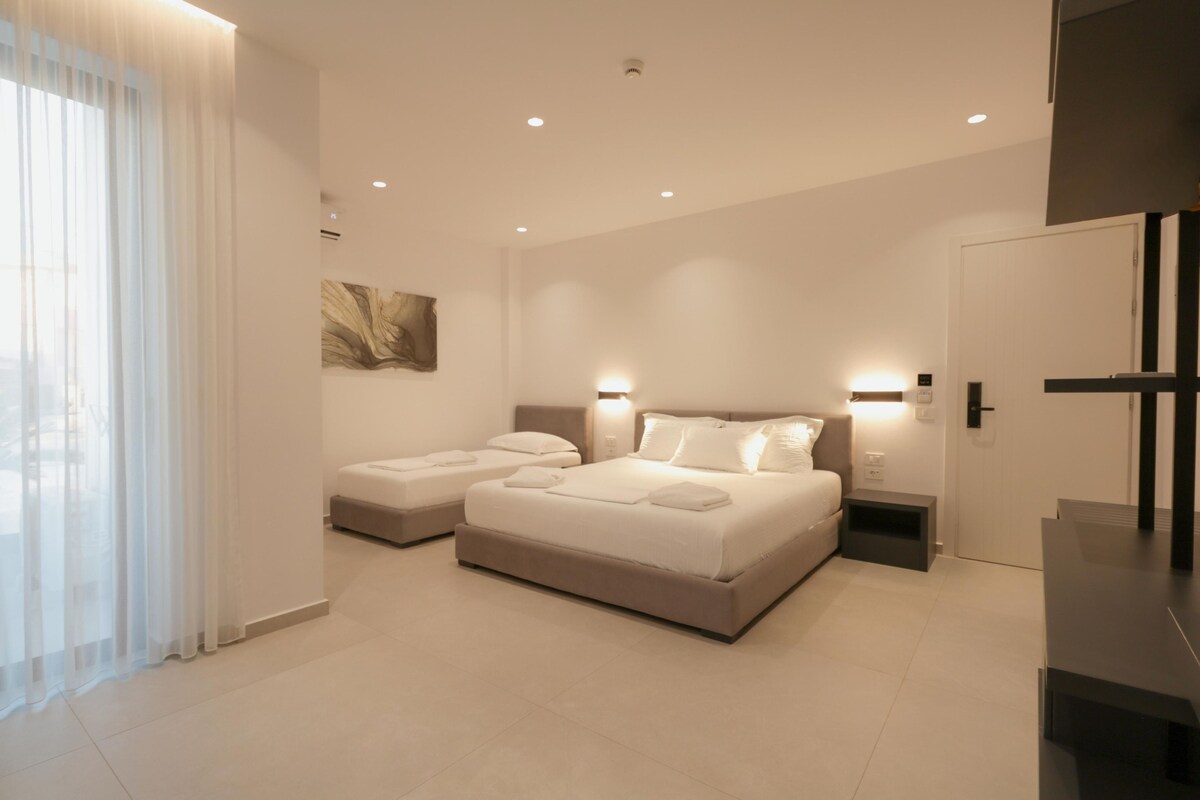 Deluxe-Vierbettzimmer, Balkon