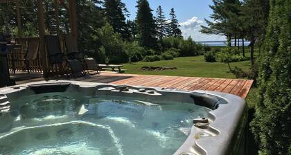 Ocean Front Cozy Cottage Home on Private Beach & Boardwalk With Pool