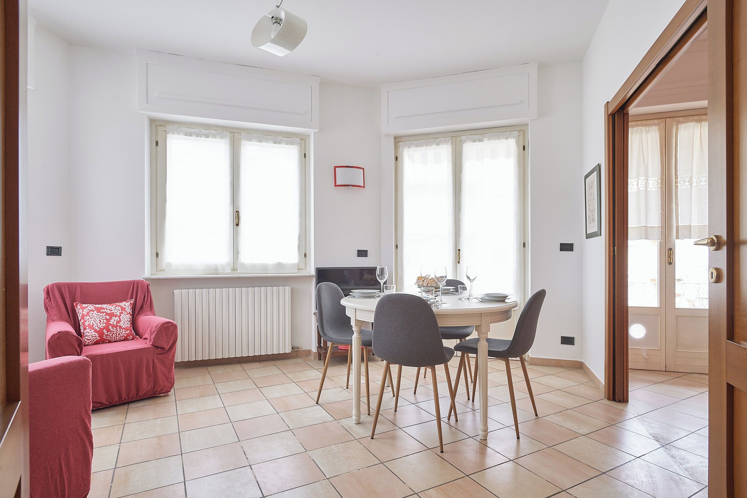 Apartment (2 Bedrooms) | Front of property