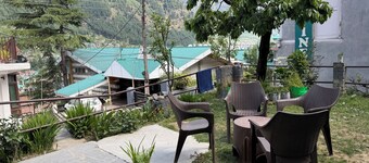 Hotel Alpine Himalayan View  Manali 