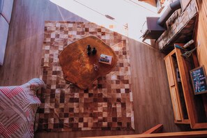 Family Chalet, Lake View | Living area