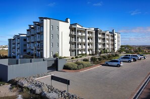 Exterior - NIVICA Lifestyle Living 20, Langebaan 4-Sleeper (Langebaan)