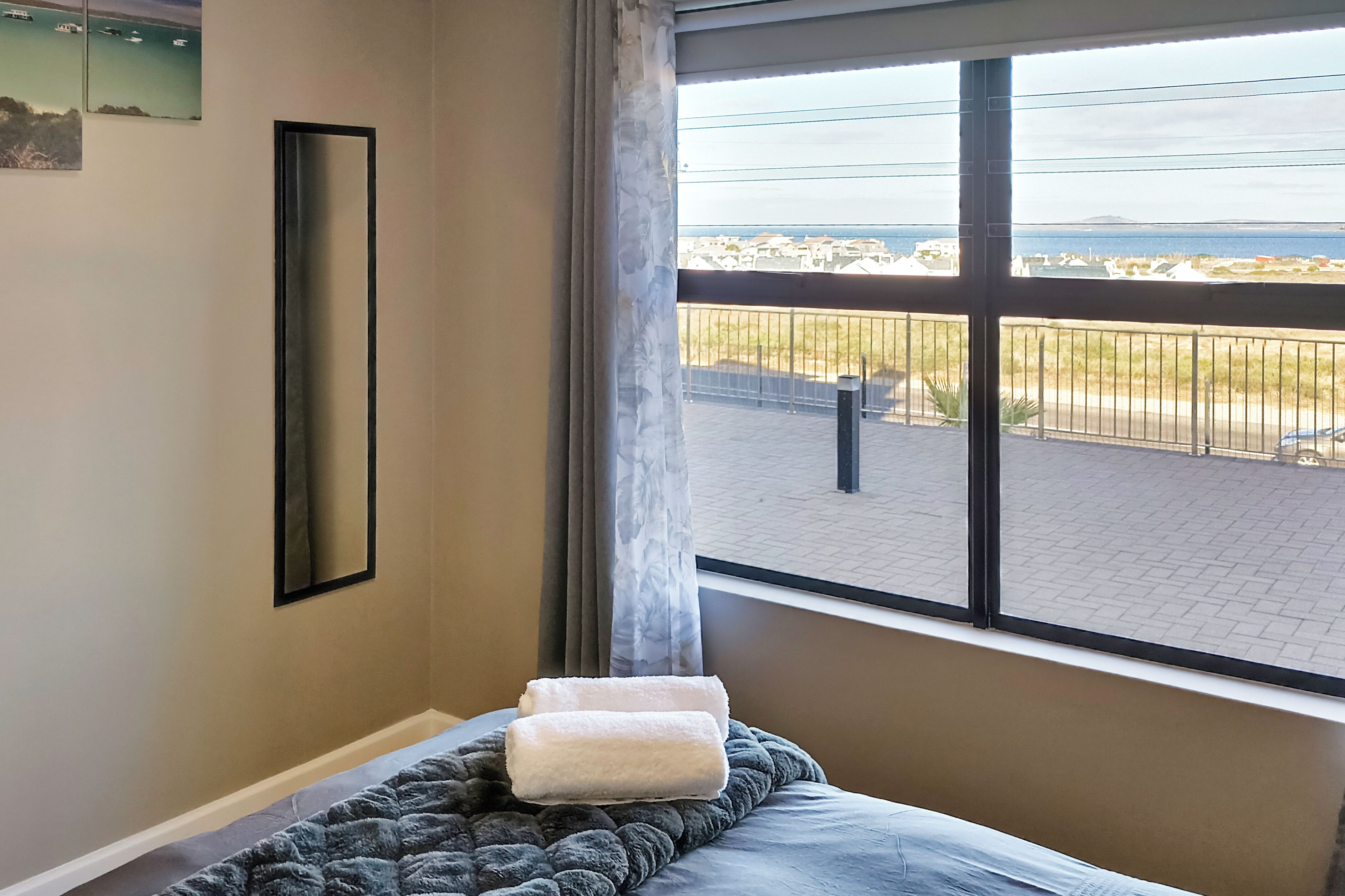 Family Apartment, Balcony, Bay View | 2 bedrooms, individually decorated, individually furnished, desk