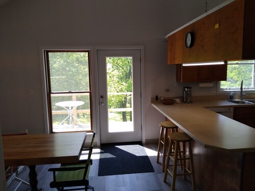 2-BR loft home, private lake for fishing/swimming, Tell City area rural estate