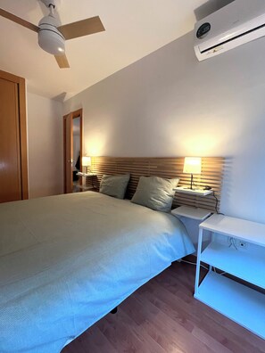 2 Schlafzimmer, Bügeleisen/Bügelbrett, Reisekinderbett, WLAN