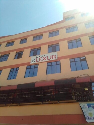 Hotel Lexur