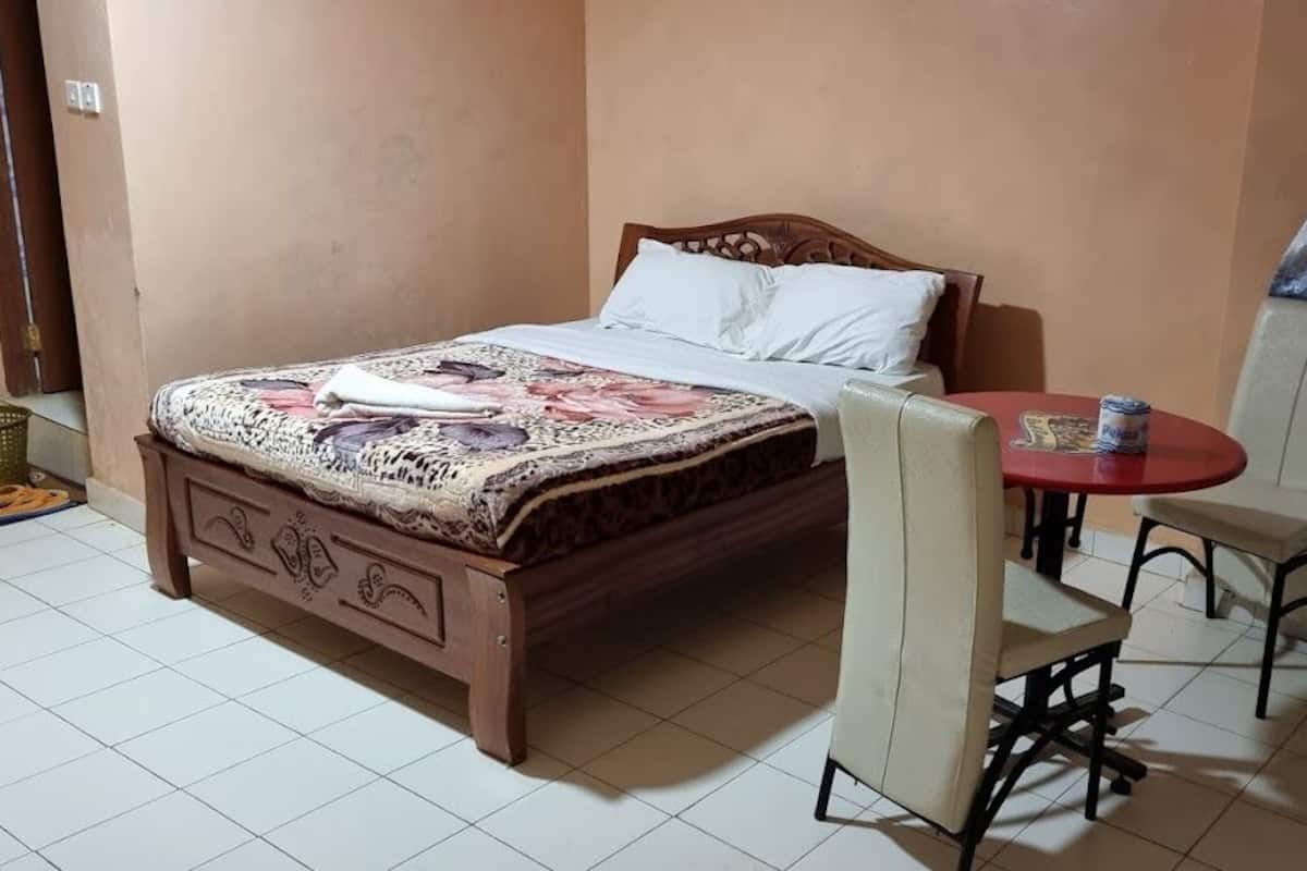 واي فاي مجانًا وملاءات أسرّة