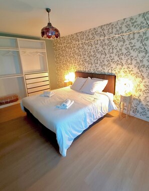 2 chambres, bureau, fer et planche Ă repasser, Wi-Fi gratuit