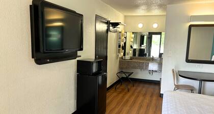 Blueway Inn Beeville Extended Stay