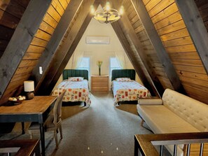 2 chambres, bureau, accès au Wi-Fi (inclus), literie fournie