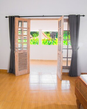 Superior Double Room | Balcony - Bali Invest Living (Canggu)