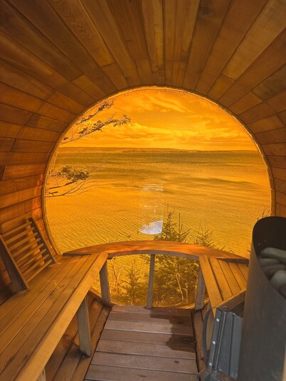 Off-grid TWO Glamping Bunkies on Bras d’Or - Marble Mountain/Lime Hill