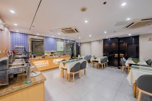 Dining - Homeinn Motel Hotel (Nanjing Medical University Longmian Avenue Subway Station) (Nanjing)