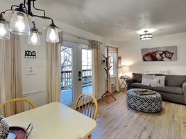 Estudio (3 Bedrooms) | Servicios del alojamiento