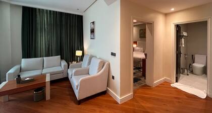 Roof Hotel Apartments