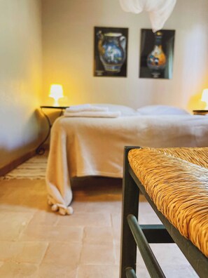 2 makuuhuonetta, Wi-Fi, vuodevaatteet