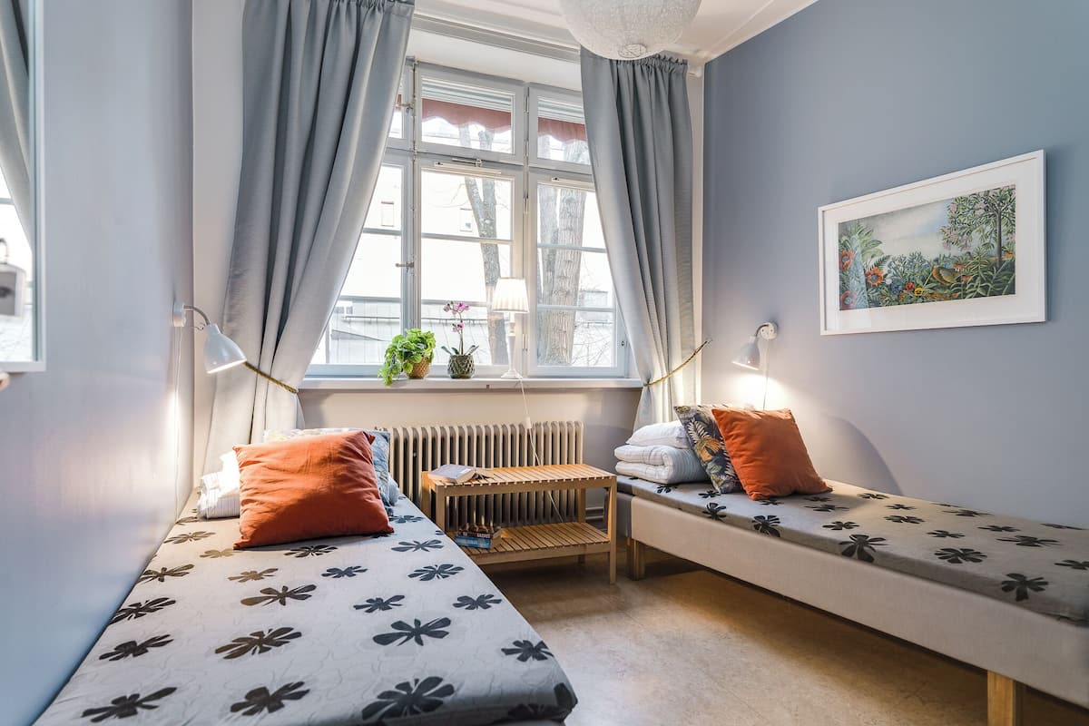 Standard Twin Room | Free WiFi