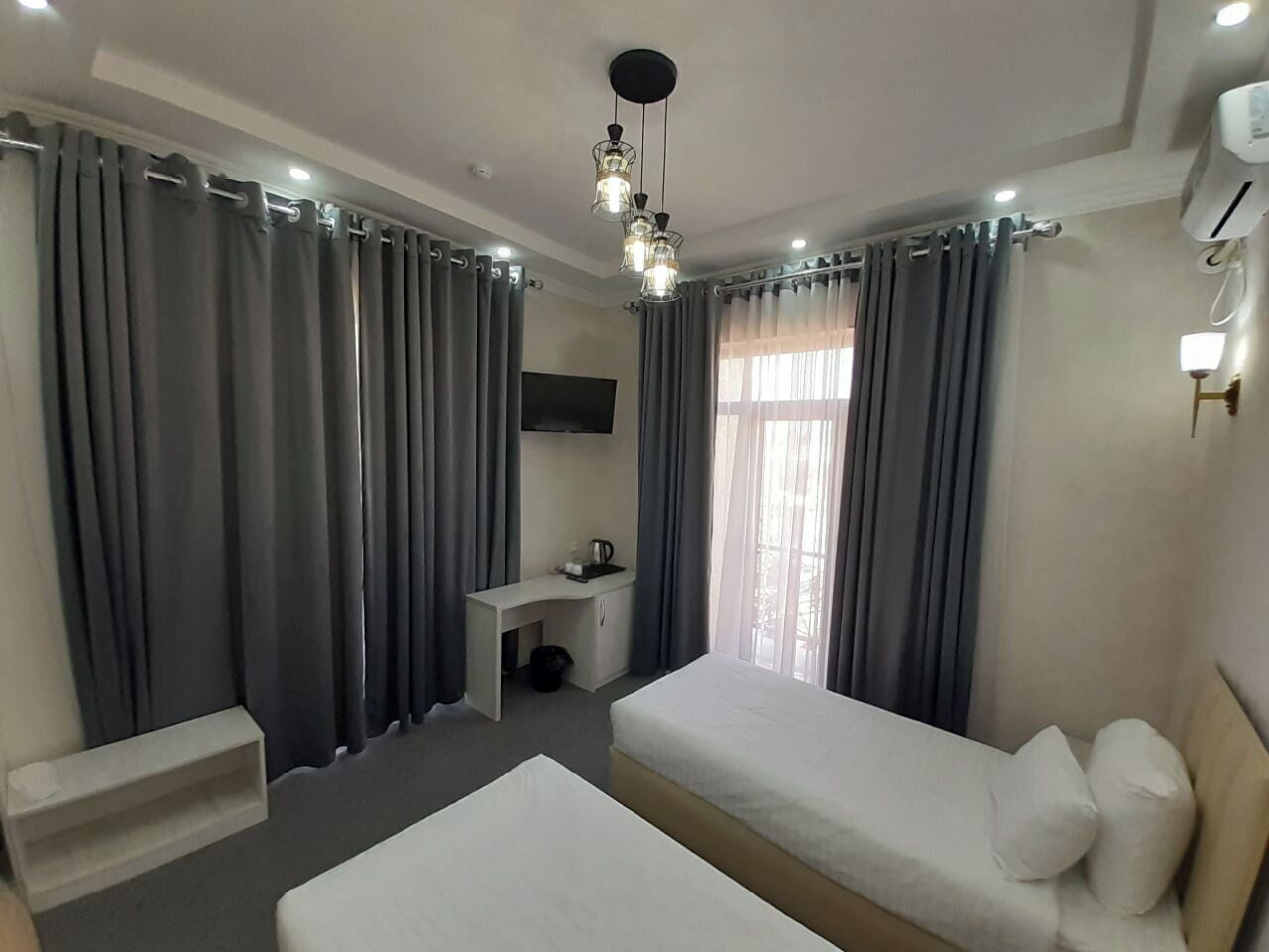 2 chambres, fer et planche à repasser, Wi-Fi, draps fournis