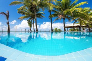 Pool - SANDS OF ITACIMIRIM - 3 SUITES - CONDOMINIUM ON THE SAND (Monte Gordo)