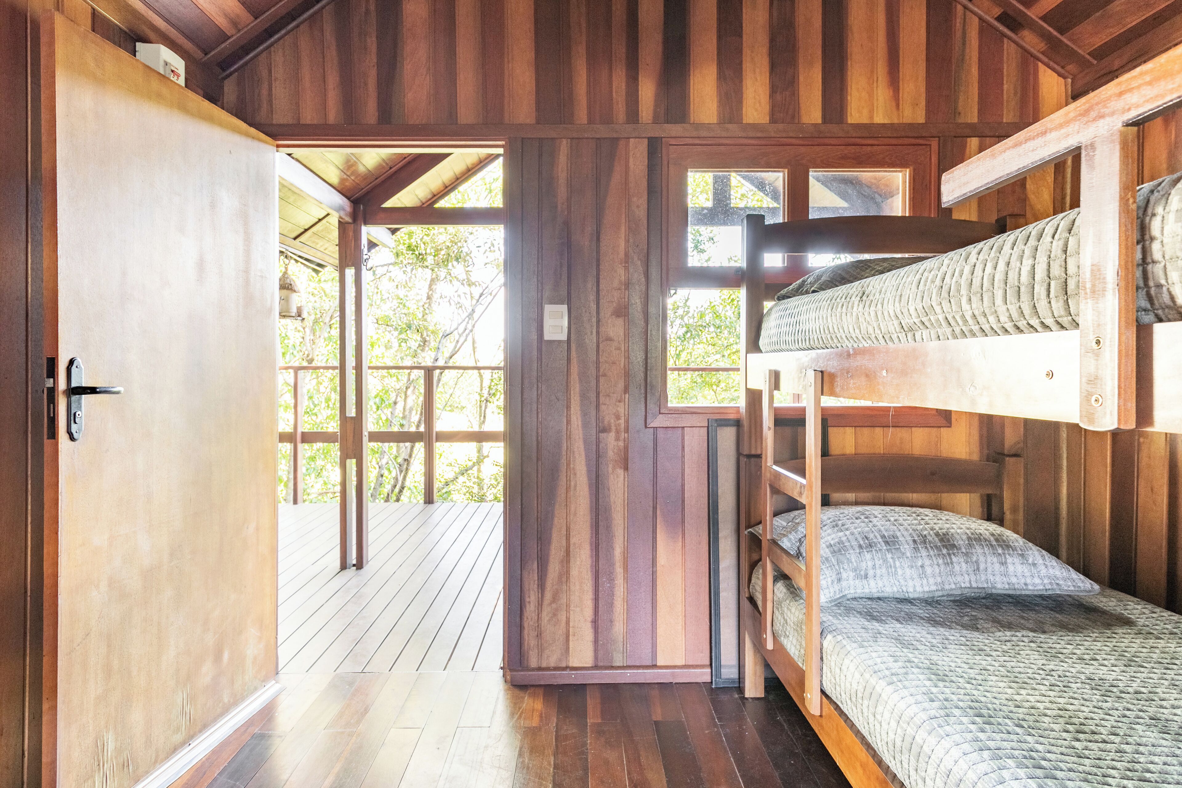 8 bedrooms, WiFi