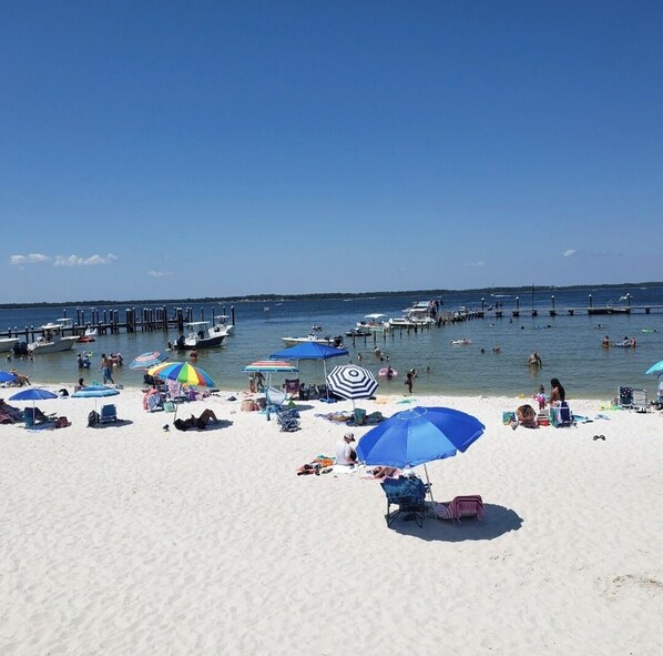 Strand