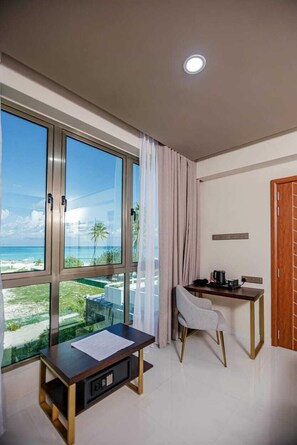 Royal Double Room | Desk, laptop workspace, iron/ironing board, free WiFi