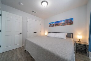 2 bedrooms, iron/ironing board, WiFi, bed sheets