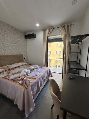 Chambres insonorisées, fer et planche à repasser, Wi-Fi gratuit