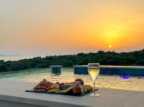 Appartement (Three-Bedroom Penthouse with Infinity) | Terrasse/patio