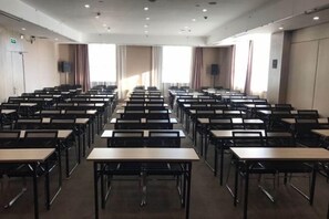Meeting facility - Yuncheng Juhetai Hotel (Yanhu South Wind Square) (Yuncheng)