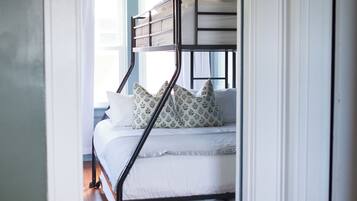 3 bedrooms, iron/ironing board, travel crib, free WiFi