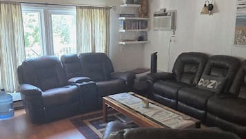 Smart TV, fireplace, video games, DVD player