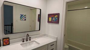 Jetted tub, hair dryer, towels, soap