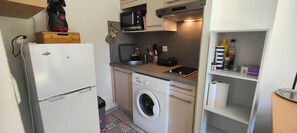 Fridge, microwave, coffee/tea maker