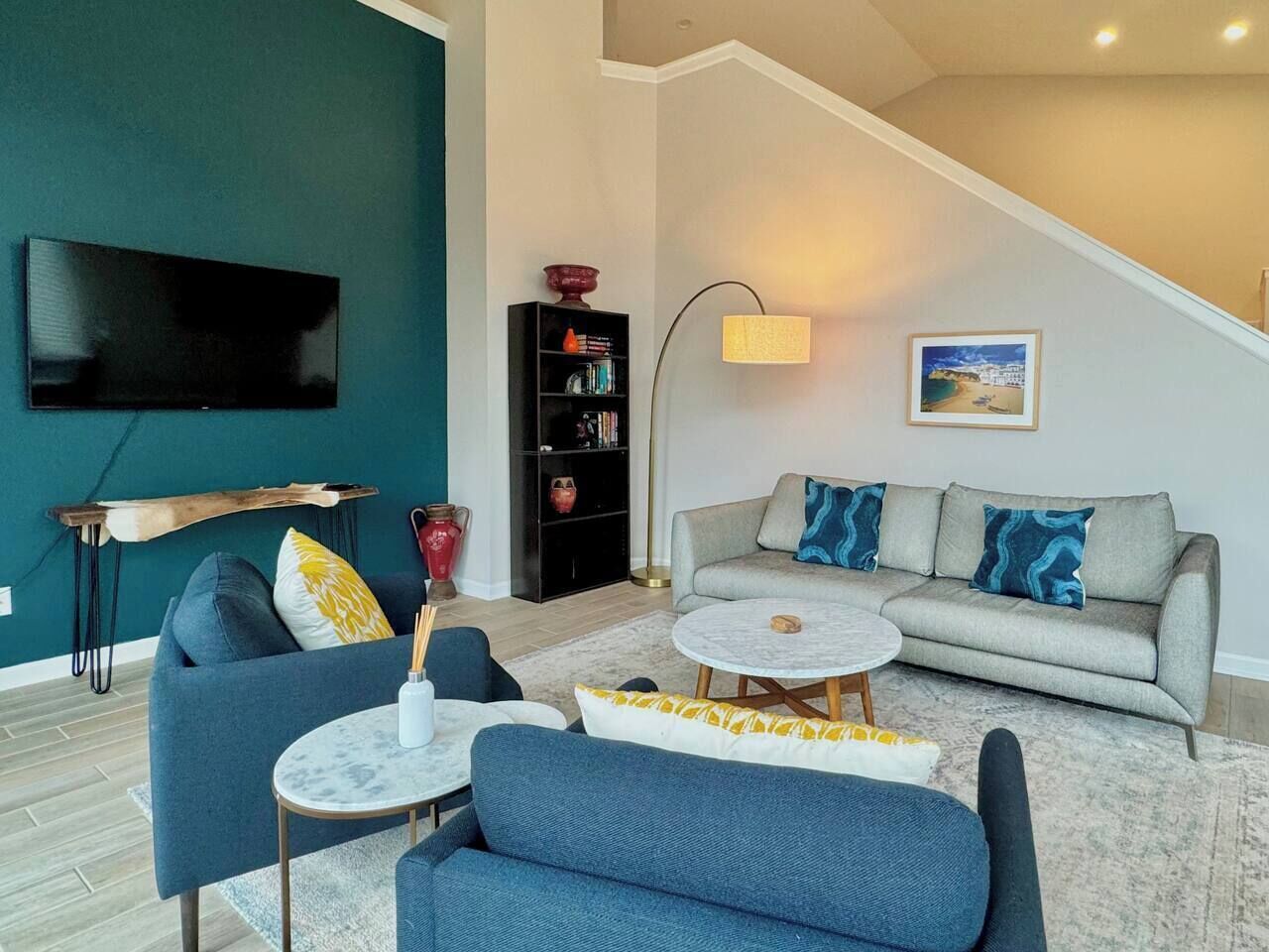 2 Luxe Lofts, 1 Perfect Stay | Downtown Douglas - Saugatuck, MI