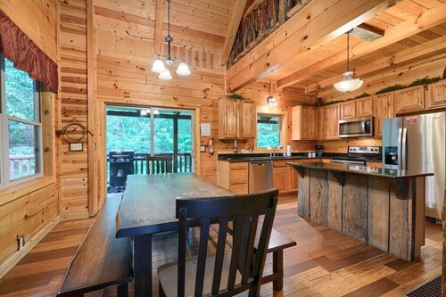 Twin Creeks | Hocking Hills