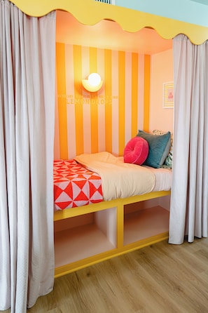 1 chambre, fer et planche à repasser, Wi-Fi, draps fournis