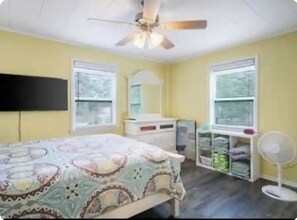 4 chambres, bureau, fer et planche à repasser, Wi-Fi gratuit