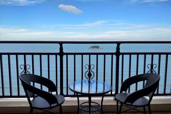 View from property - Huizhou Shuangyuewan Yujian Haijing Dujia Gongyu (Huidong)