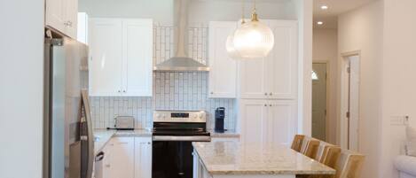 Microwave, stovetop, dishwasher