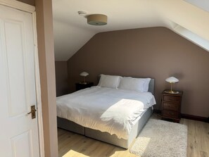 1 makuuhuone, silitysrauta/-lauta, ilmainen Wi-Fi, vuodevaatteet