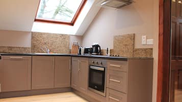 Microwave, oven, dishwasher