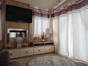Interior - Private Caravan to Hire - Marton Mere Haven Holiday Village (Blackpool)