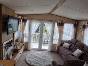 Smart TV, chimenea