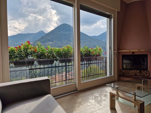 3-bedroom apartment in gorgeous Dizzasco with WiFi
