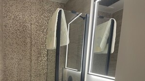 Immagine non classificata, 4 di 5, pulsante