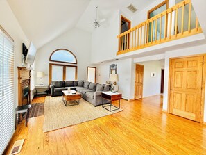 Smart-TV, videospill og fotballspill