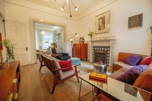 Deluxe huis, uitzicht op de binnenplaats | Woonruimte